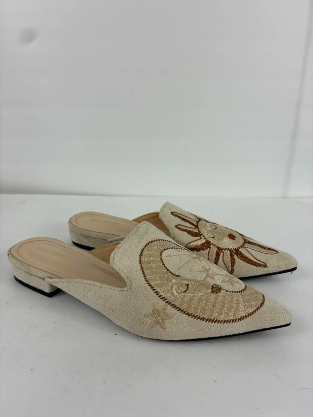 Sun Moon Embroidered Mules Suede Pointed Toe Slip On Flat Shoes Loafers Beige